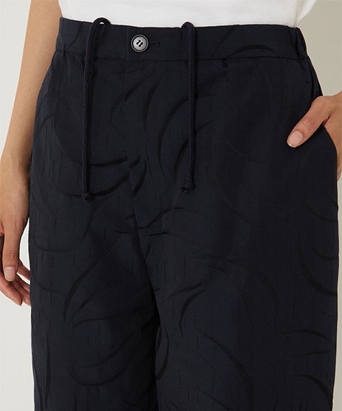 BLUE BLUE JAPAN(ブルーブルージャパン)の「タテメブキ ワイドストレートパンツ ウィメンズ(その他パンツ・レディース・ダークネイビー・ONE)」の5枚目の写真