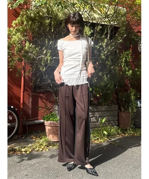 SLY(スライ)の「TIE FRILL GATHER TOPS タイフリルギャザートップス 春服 夏服(Tシャツ/カットソー・レディース・ブラック/ホワイト・FREE)」の21枚目の写真