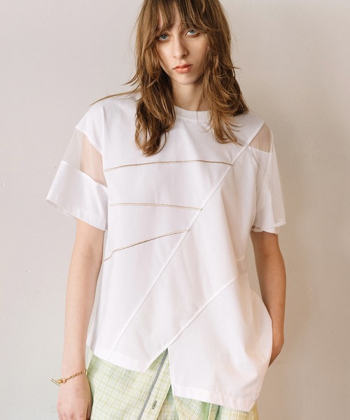 AULA AILA(アウラアイラ)の「シアーレイヤードエンブロイダリーラインTシャツ(Tシャツ/カットソー・レディース・レッド/オフホワイト/ブラック・0)」の5枚目の写真