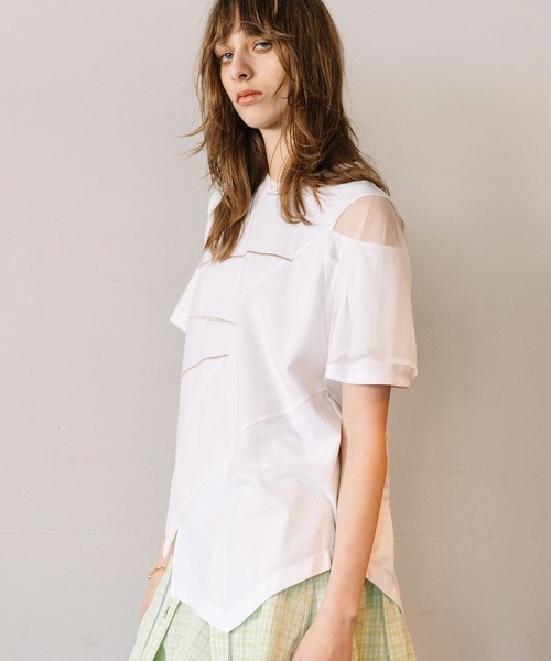 AULA AILA(アウラアイラ)の「シアーレイヤードエンブロイダリーラインTシャツ(Tシャツ/カットソー・レディース・レッド/オフホワイト/ブラック・0)」の6枚目の写真