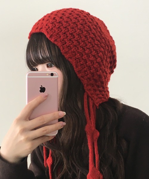 FUNALIVE（ファンアライブ）の「HUASHENG(ピーナッツ）織りチロリアン風ニット帽子（ニットキャップ/ビーニー・レディース・ベージュ/ブラック/レッド・FREE）」の3枚目の写真
