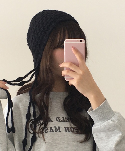 FUNALIVE（ファンアライブ）の「HUASHENG(ピーナッツ）織りチロリアン風ニット帽子（ニットキャップ/ビーニー・レディース・ベージュ/ブラック/レッド・FREE）」の6枚目の写真