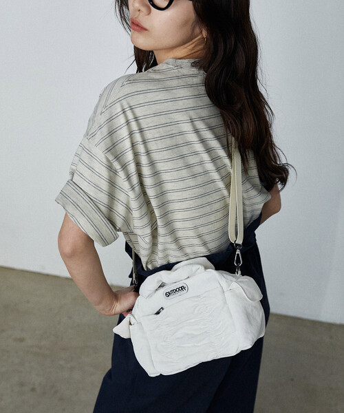 OUTDOOR PRODUCTS(アウトドアプロダクツ)の「【待望の再入荷!】OUTDOOR PRODUCTS × PUBLUX/アウトドアプロダクツ <別注カラーあり> シャーリング ショルダーバッグ 限定展開(ショルダーバッグ・レディース・ブラック/オフホワイト/ブラウン・ONE SIZE)」の9枚目の写真