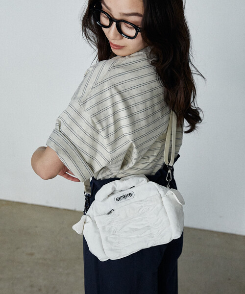 OUTDOOR PRODUCTS(アウトドアプロダクツ)の「【待望の再入荷!】OUTDOOR PRODUCTS × PUBLUX/アウトドアプロダクツ <別注カラーあり> シャーリング ショルダーバッグ 限定展開(ショルダーバッグ・レディース・ブラック/オフホワイト/ブラウン・ONE SIZE)」の10枚目の写真