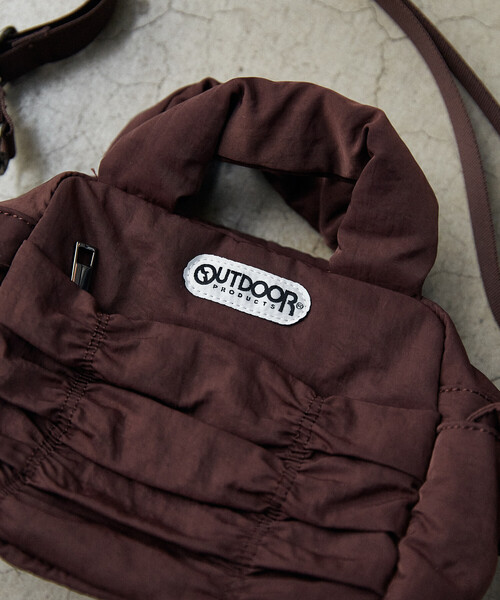 OUTDOOR PRODUCTS(アウトドアプロダクツ)の「【待望の再入荷!】OUTDOOR PRODUCTS × PUBLUX/アウトドアプロダクツ <別注カラーあり> シャーリング ショルダーバッグ 限定展開(ショルダーバッグ・レディース・ブラック/オフホワイト/ブラウン・ONE SIZE)」の15枚目の写真