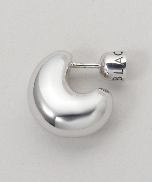 MARIA BLACK/マリアブラック】 Tryvann Pillow Earring Silver：ピアス