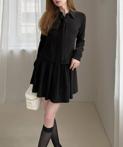 ROYAL PARTY（ロイヤルパーティー）の「プリーツフレアミニスカート（スカート・レディース・ブラック/グレー/オフホワイト・FREE）」の4枚目の写真