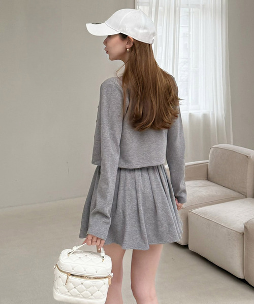 ROYAL PARTY（ロイヤルパーティー）の「プリーツフレアミニスカート（スカート・レディース・ブラック/グレー/オフホワイト・FREE）」の6枚目の写真