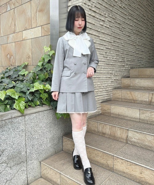 F i.n.t(フィント)の「フラワーレースハイソックス(ソックス/靴下・レディース・オフホワイト・FREE)」の7枚目の写真