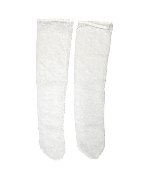 F i.n.t(フィント)の「フラワーレースハイソックス(ソックス/靴下・レディース・オフホワイト・FREE)」の2枚目の写真