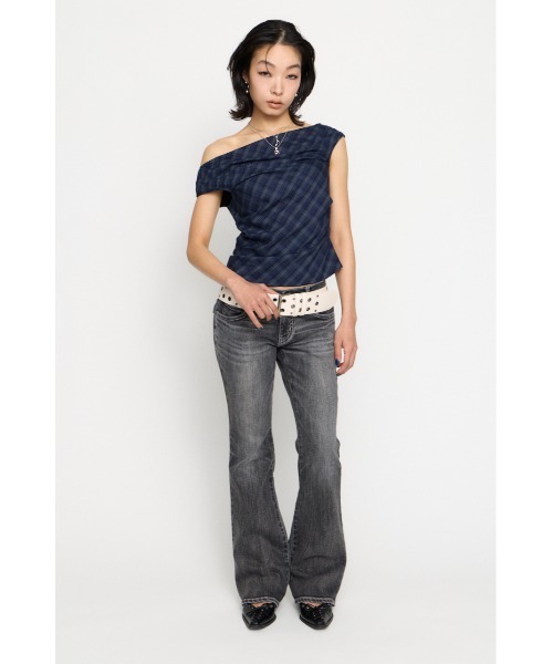 LAGUA GEM(ラグアジェム)の「NECK LOOSEY CHECK トップス(Tシャツ/カットソー・レディース・レッド/ネイビー/ブラック・FREE)」の21枚目の写真