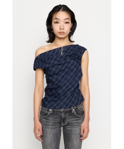 LAGUA GEM(ラグアジェム)の「NECK LOOSEY CHECK トップス(Tシャツ/カットソー・レディース・レッド/ネイビー/ブラック・FREE)」の22枚目の写真