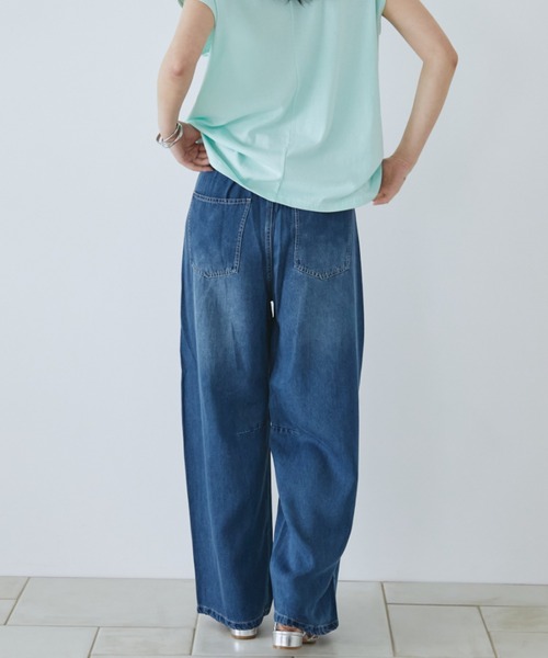 Doux archives(ドゥアルシーヴ)の「コットンリネンワイドデニムパンツ(デニムパンツ・レディース・ブルー/ネイビー・SMALL/MEDIUM)」の14枚目の写真