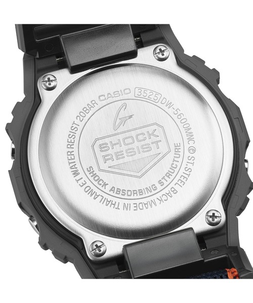 G-SHOCK（ジーショック）の「NEW CLOTH BANDシリーズ / DW-5600MNC-8A2JF（デジタル腕時計・メンズ・グレー・FREE）」の6枚目の写真