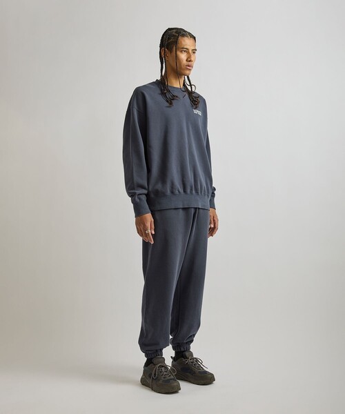Saturdays NYC(サタデーズ ニューヨークシティ )の「Ari Relaxed Ozone Washed Sweatshirt(スウェット・メンズ・ネイビー/スミクロ・L/S/M/XL)」の11枚目の写真