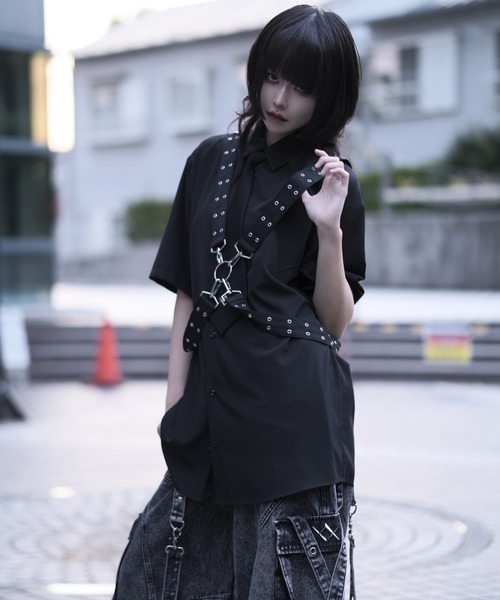REFLEM(レフレム)の「『REFLEM/レフレム』ハーネス付きネクタイシャツ(シャツ/ブラウス・レディース・ブラック/ホワイト・FREE)」の10枚目の写真