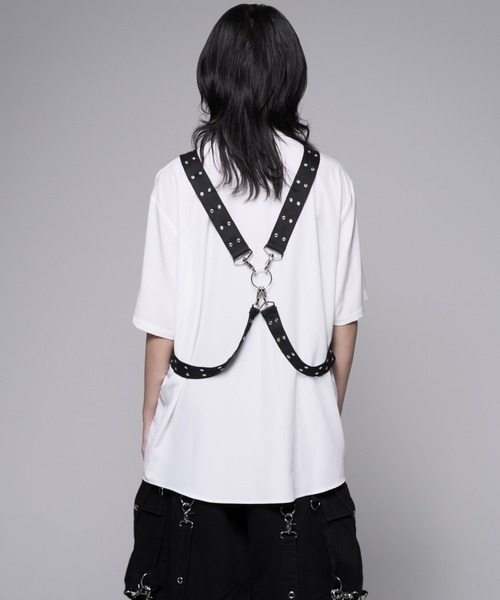 REFLEM(レフレム)の「『REFLEM/レフレム』ハーネス付きネクタイシャツ(シャツ/ブラウス・レディース・ブラック/ホワイト・FREE)」の3枚目の写真