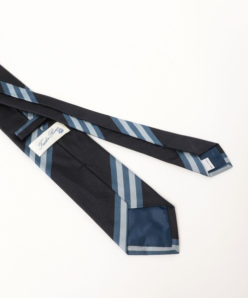 BEAMS F（ビームスエフ）の「TUDOR ROSES / シルク ストライプ ネクタイ（ネクタイ・メンズ・ネイビー/ベージュ・ONE SIZE）」の6枚目の写真