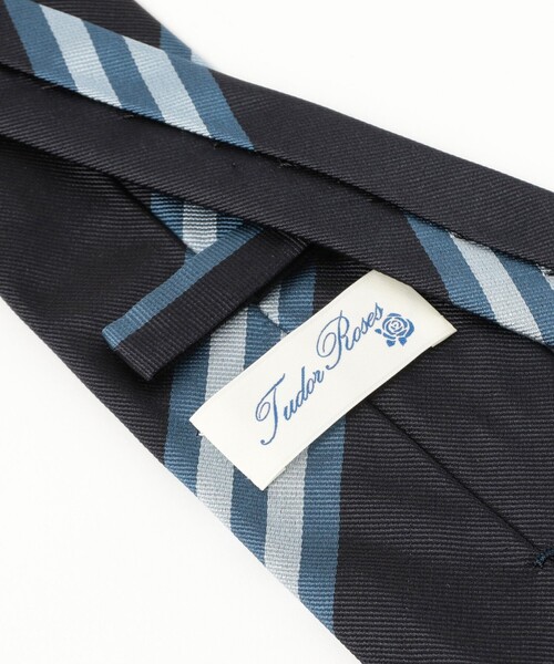 BEAMS F（ビームスエフ）の「TUDOR ROSES / シルク ストライプ ネクタイ（ネクタイ・メンズ・ネイビー/ベージュ・ONE SIZE）」の7枚目の写真