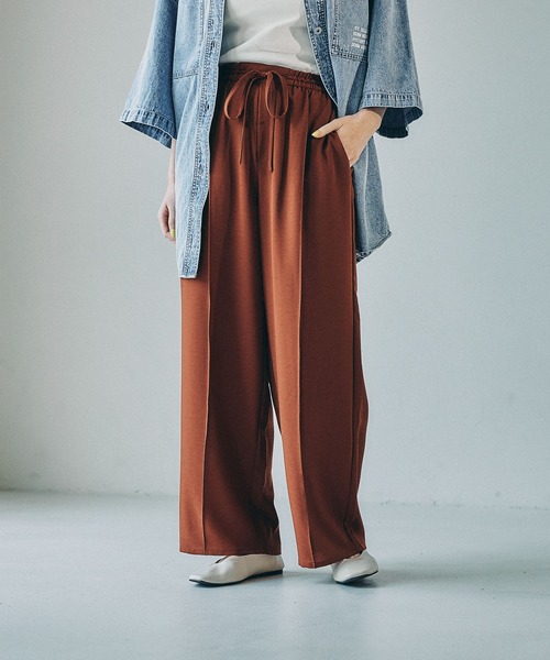 LEPSIM(レプシィム)の「ドロストイージーパンツ 646556(その他パンツ・レディース・ネイビー/ブラック/グレイッシュベージュ/ブラウン系その他・FREE)」の3枚目の写真