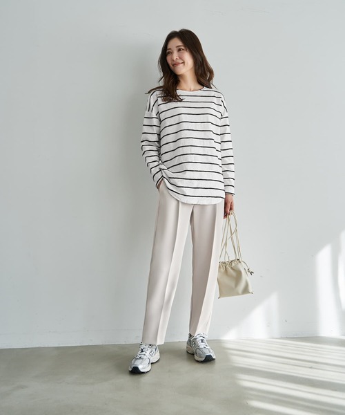 STYLE DELI（スタイルデリ）の「表面質感立体ラインボーダーTシャツ（Tシャツ/カットソー・レディース・ベージュ/ホワイト・FREE）」の3枚目の写真