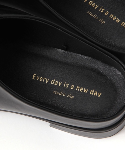 studio CLIP（スタディオクリップ）の「【抗菌防臭/クッションインソール】ラウンドヒールサボ（その他シューズ・レディース・ブラック/ダークブラウン・MEDIUM/LARGE）」の14枚目の写真