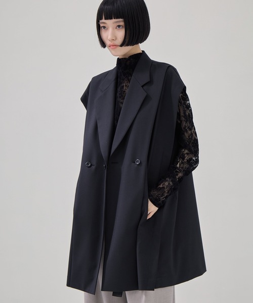 UJOH(ウジョー)の「【UJOH/ウジョー】別注 TAILORED VEST/テイラードベスト(ベスト・レディース・ベージュ/ブラック・2)」の2枚目の写真