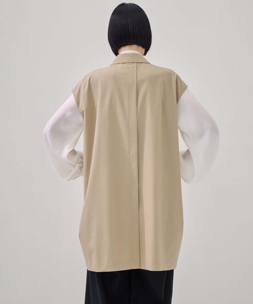 UJOH(ウジョー)の「【UJOH/ウジョー】別注 TAILORED VEST/テイラードベスト(ベスト・レディース・ベージュ/ブラック・2)」の15枚目の写真