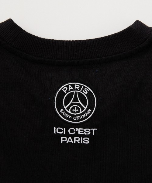 PARIS SAINT-GERMAIN（パリサンジェルマン）の「[PARIS SAINT-GERMAIN/パリ・サン＝ジェルマン] PARISロゴ ラバープリント ショートスリーブTシャツ（Tシャツ/カットソー・メンズ・ブラック/ホワイト・XL/L/M）」の10枚目の写真