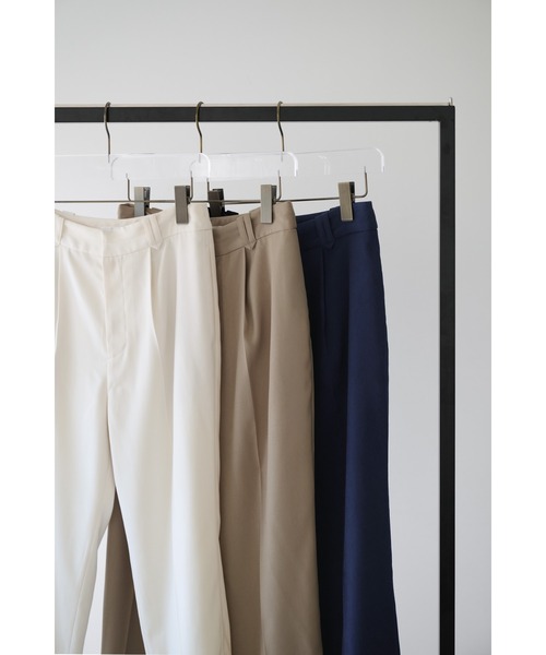 Her lip to（ハーリップトゥー）の「Twill Tapered Pants（その他パンツ・レディース・ベージュ/オフホワイト/ダークネイビー・S/M）」の19枚目の写真