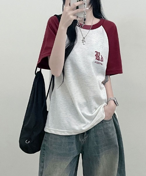 Emilie(エミリー)の「配色ラグラン半袖Tシャツ(Tシャツ/カットソー・レディース・ネイビー/ライトグレー/オートミール・FREE)」の4枚目の写真