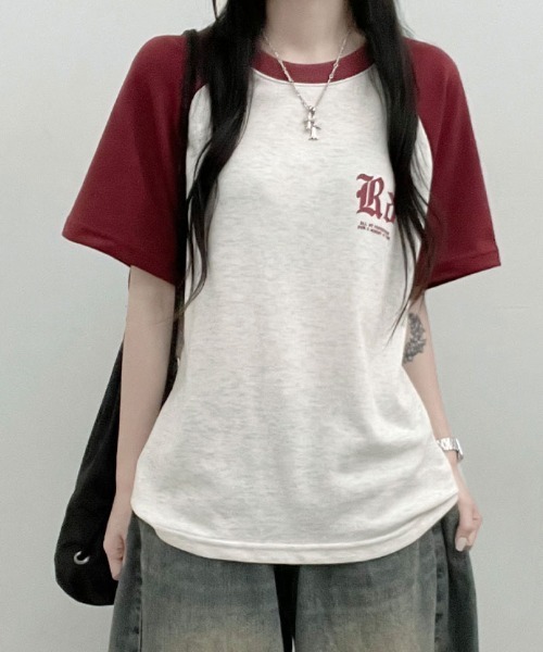 Emilie(エミリー)の「配色ラグラン半袖Tシャツ(Tシャツ/カットソー・レディース・ネイビー/ライトグレー/オートミール・FREE)」の5枚目の写真