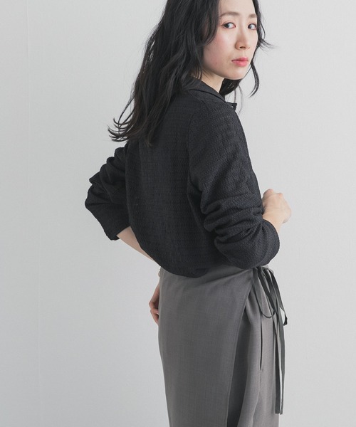 URBAN RESEARCH DOORS(アーバンリサーチドアーズ)の「カットレースシャツ(シャツ/ブラウス・レディース・ブラック/オフホワイト・FREE)」の12枚目の写真