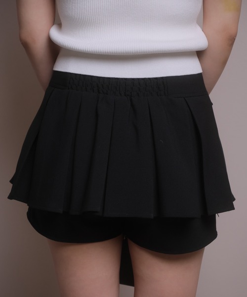 LIPSERVICE（リップサービス）の「フラップポイントプリーツショートパンツ（その他パンツ・レディース・アイボリー/ブラック/その他1・S/M）」の11枚目の写真
