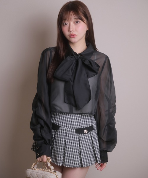 LIPSERVICE（リップサービス）の「フラップポイントプリーツショートパンツ（その他パンツ・レディース・アイボリー/ブラック/その他1・S/M）」の9枚目の写真