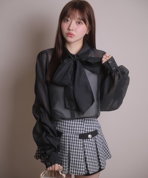 LIPSERVICE（リップサービス）の「フラップポイントプリーツショートパンツ（その他パンツ・レディース・アイボリー/ブラック/その他1・S/M）」の8枚目の写真