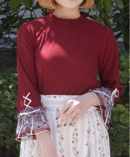axes femme(アクシーズファム)の「苺チュールレース七分袖PO(Tシャツ/カットソー・レディース・キナリ/レッド/ブラック・FREE)」の4枚目の写真