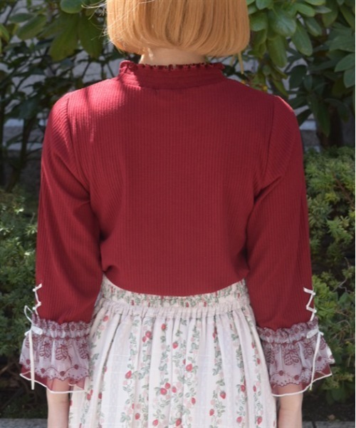 axes femme(アクシーズファム)の「苺チュールレース七分袖PO(Tシャツ/カットソー・レディース・キナリ/レッド/ブラック・FREE)」の6枚目の写真