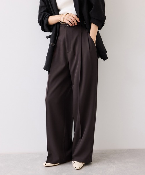 VIS（ビス）の「ベルトディティールタックワイドパンツ/イージーケア・接触冷感（その他パンツ・レディース・チャコールグレー/サックスブルー/ダークブラウン・SS/S/M）」の12枚目の写真