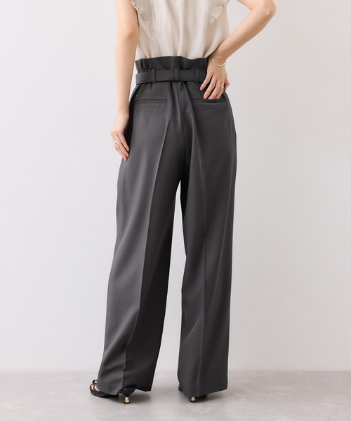 VIS（ビス）の「ベルトディティールタックワイドパンツ/イージーケア・接触冷感（その他パンツ・レディース・チャコールグレー/サックスブルー/ダークブラウン・SS/S/M）」の17枚目の写真