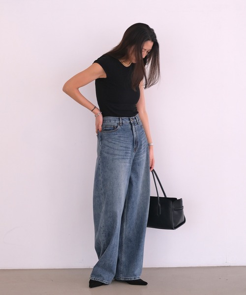AKTE(アクテ)の「ルーズフィットデニムパンツ(デニムパンツ・レディース・ブルー・2T/2/1)」の14枚目の写真
