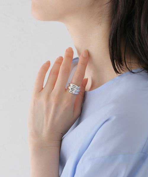 IRIS47(イリスフォーセブン)の「【IRIS47/イリスフォーセブン 】conchiglie ring:リング(リング・レディース・シルバー・15 /13/11)」の3枚目の写真