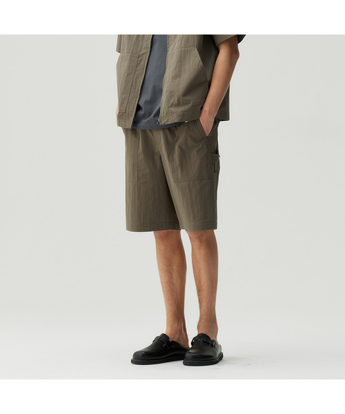 MINDBRIDGE(マインドブリッジ)の「ワイドフィットワークハーフパンツ(その他パンツ・メンズ・ダークカーキ・36/34/32/30)」の1枚目の写真