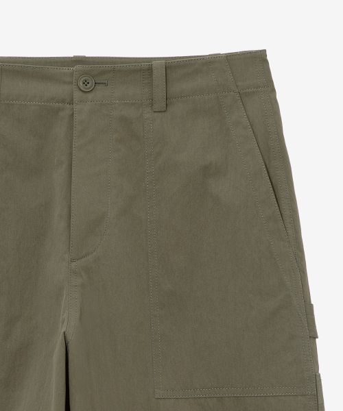 MINDBRIDGE(マインドブリッジ)の「ワイドフィットワークハーフパンツ(その他パンツ・メンズ・ダークカーキ・36/34/32/30)」の6枚目の写真