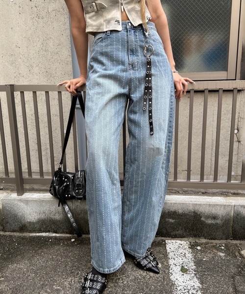 Figments(フィグメンツ)の「スターストライプワークデニム(デニムパンツ・レディース・インディゴブルー・SMALL/MEDIUM/LARGE)」の2枚目の写真