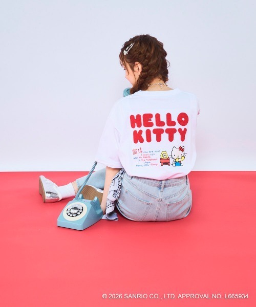 ハローキティコラボ（ハローキティコラボ）の「【Ocean Pacific×ハローキティ】レディースハローキティ×OP ビッグTシャツ　バックプリント（Tシャツ/カットソー・レディース・ホワイト/ブルー/チャコールグレー・LARGE/X-LARGE/MEDIUM）」の10枚目の写真