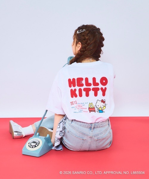 ハローキティコラボ（ハローキティコラボ）の「【Ocean Pacific×ハローキティ】レディースハローキティ×OP ビッグTシャツ　バックプリント（Tシャツ/カットソー・レディース・ホワイト/ブルー/チャコールグレー・LARGE/X-LARGE/MEDIUM）」の11枚目の写真