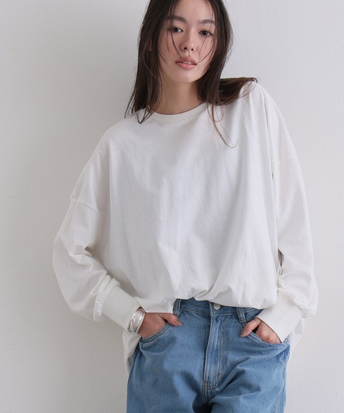 ElegChic(エレグシック)の「オーバーサイズ裾ラウンドカットソー(Tシャツ/カットソー・レディース・ブラック/モカ/カーキ/チャコール/オフホワイト・4L/XL/M)」の2枚目の写真