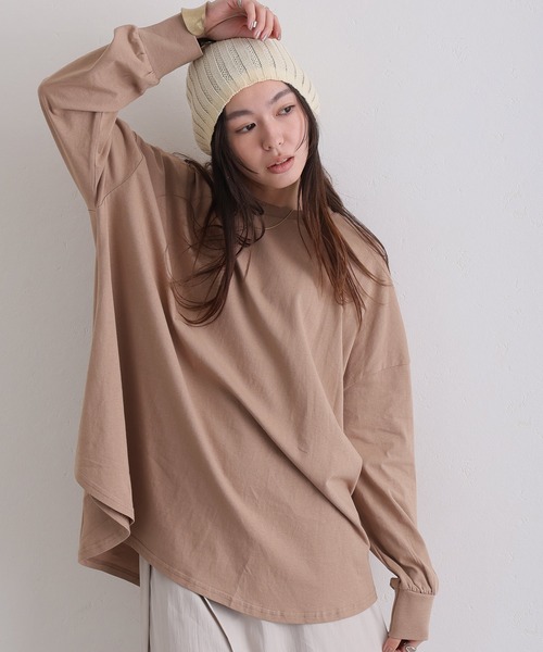 ElegChic(エレグシック)の「オーバーサイズ裾ラウンドカットソー(Tシャツ/カットソー・レディース・ブラック/モカ/カーキ/チャコール/オフホワイト・4L/XL/M)」の4枚目の写真
