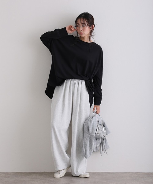 ElegChic(エレグシック)の「オーバーサイズ裾ラウンドカットソー(Tシャツ/カットソー・レディース・ブラック/モカ/カーキ/チャコール/オフホワイト・4L/XL/M)」の8枚目の写真